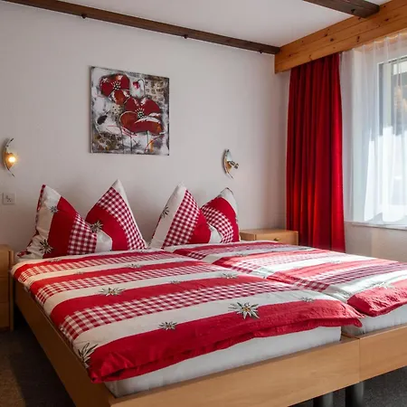 Haus Azur Studio Nr- 2 By Interhome * Saas-Almagell